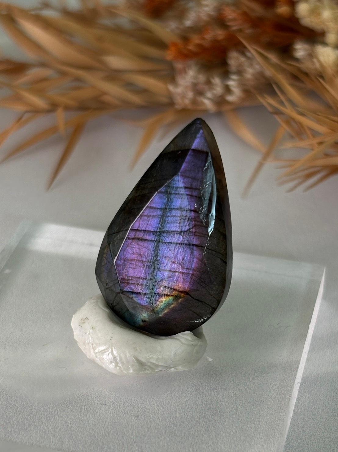 ラブラドライト ルース ドロップ型 カットルース 90 天然石1枚目の画像