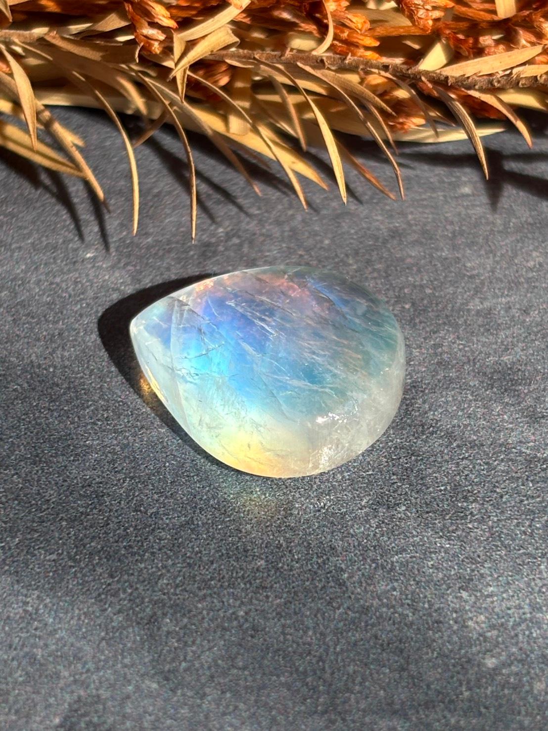 ホワイトラブラドライト レインボームーンストーン AAA ルース カボション ドロップ 天然石 | 4枚目