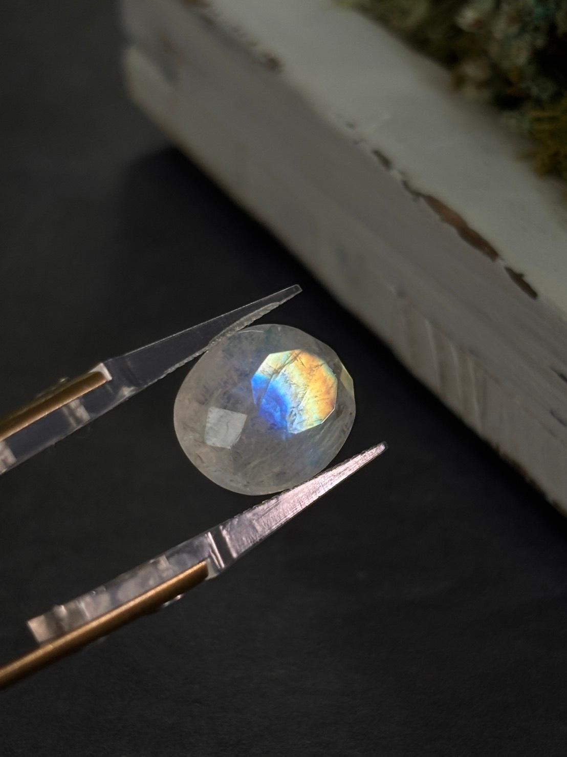 ホワイトラブラドライト レインボームーンストーン 表ファセット ルース 27 天然石 | 10枚目