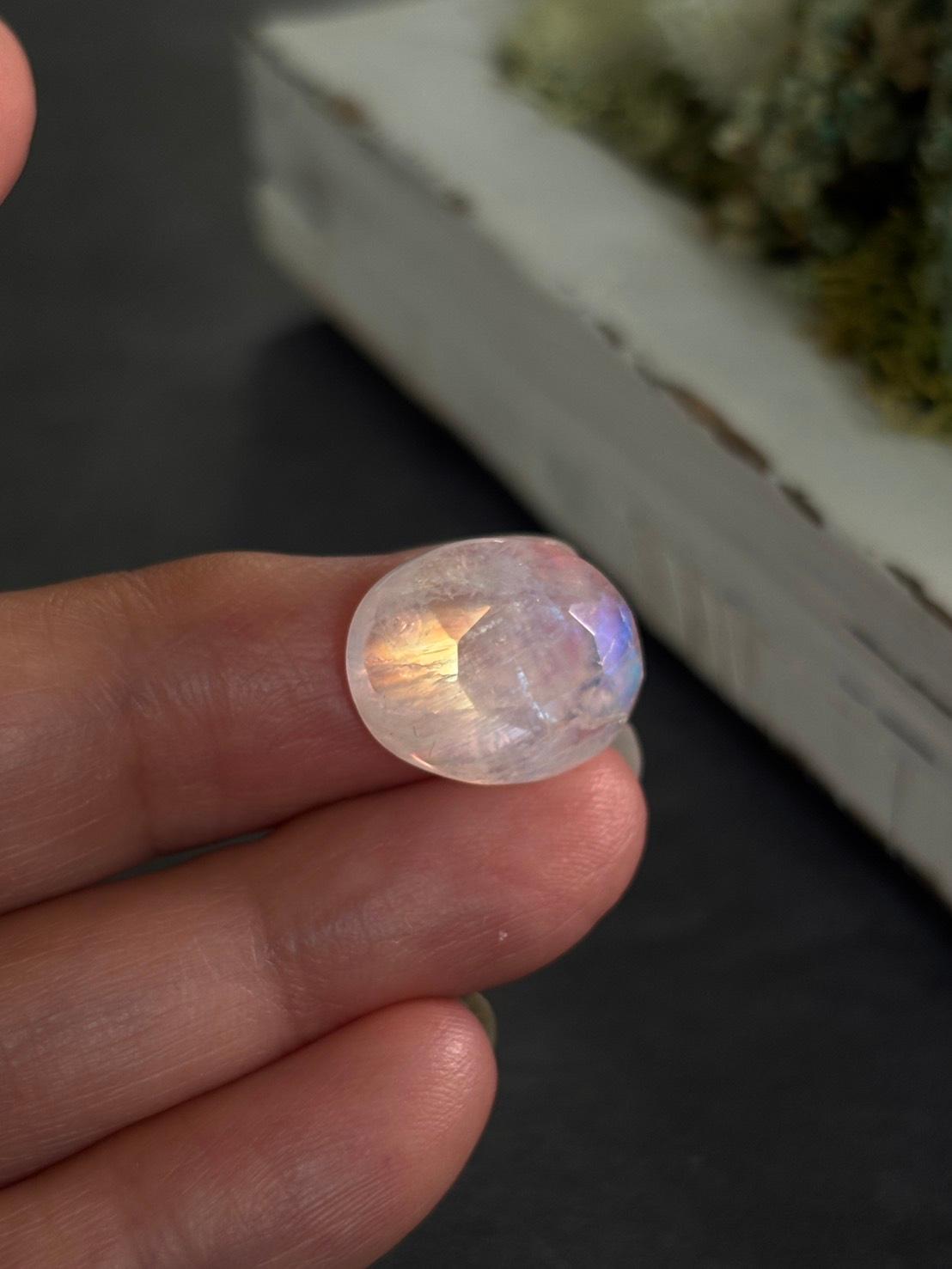 ホワイトラブラドライト レインボームーンストーン 表ファセット ルース 27 天然石 | 14枚目