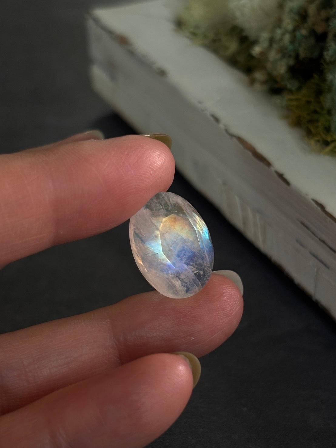 ホワイトラブラドライト レインボームーンストーン 表ファセット ルース 27 天然石 | 17枚目