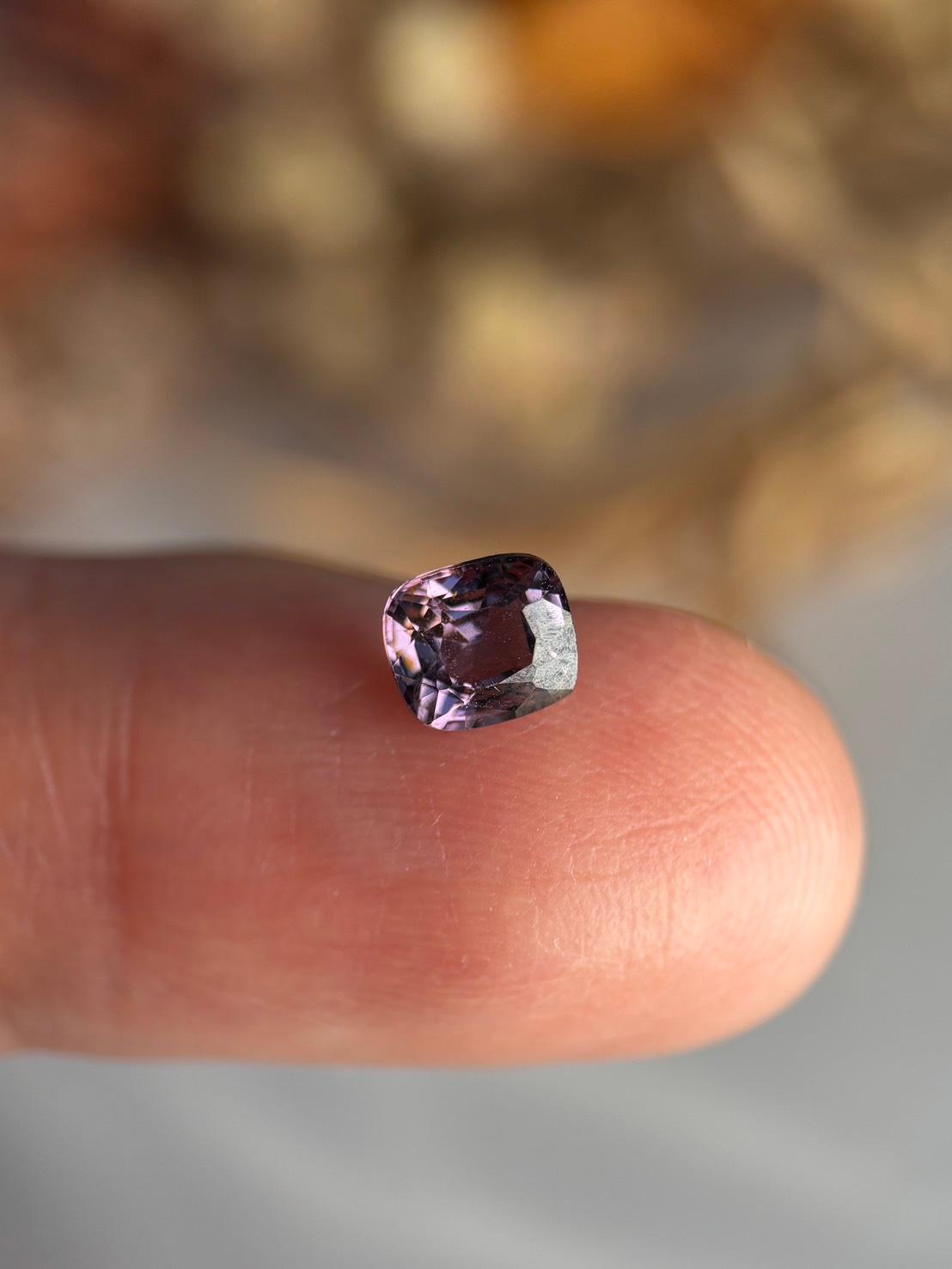 隠れバイカラー・スピネル｜バイオレット オレンジ ファセットカット 天然石 | 3枚目