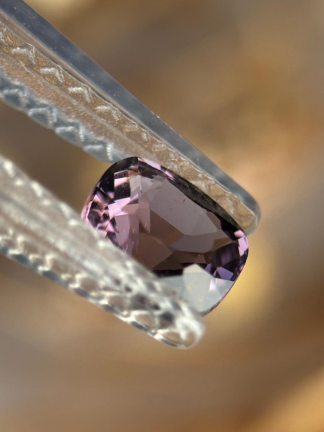 隠れバイカラー・スピネル｜バイオレット オレンジ ファセットカット 天然石 | 5枚目