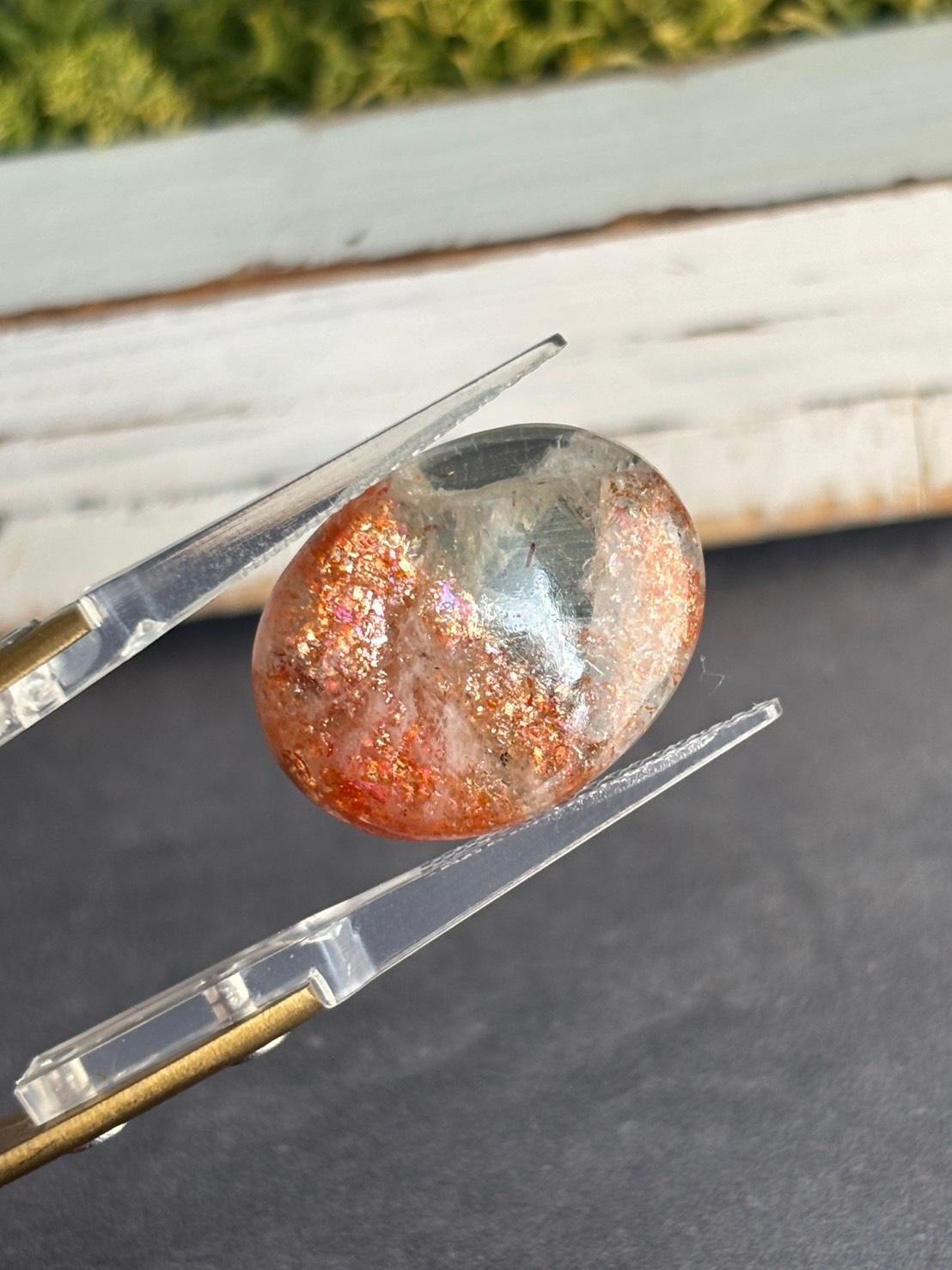 アルーシャサンストーン タンザニア産 レア ルース 07 カボション 天然石1枚目の画像