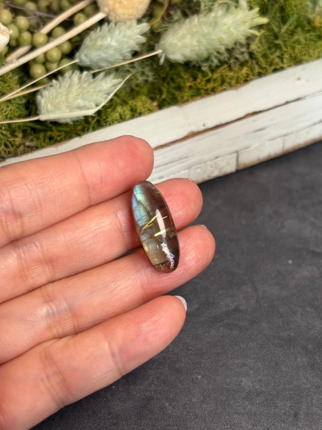 高品質 ルチルクォーツ と ラブラドライト のダブレット ルース  カボション  天然石 | 2枚目