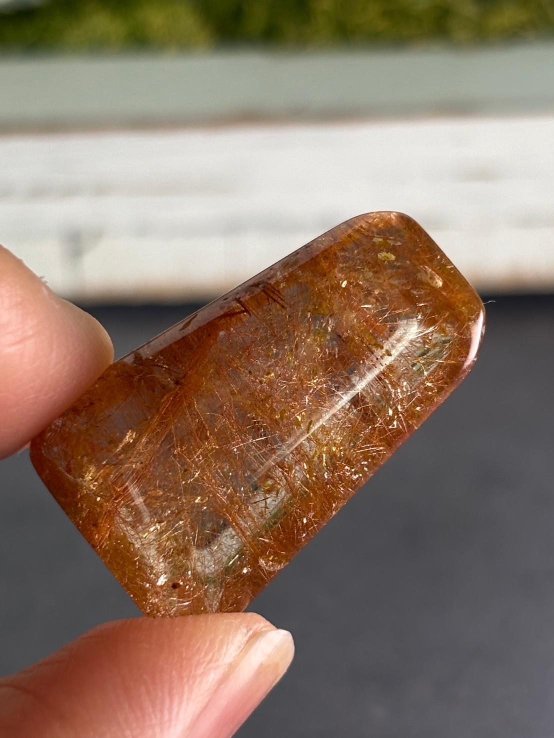 レッドルチル ルース 天然石 |深く静かなレッドルチルの森 | 10枚目