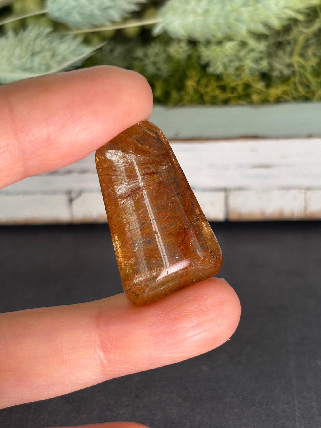 レッドルチル ルース 天然石 |深く静かなレッドルチルの森 | 17枚目