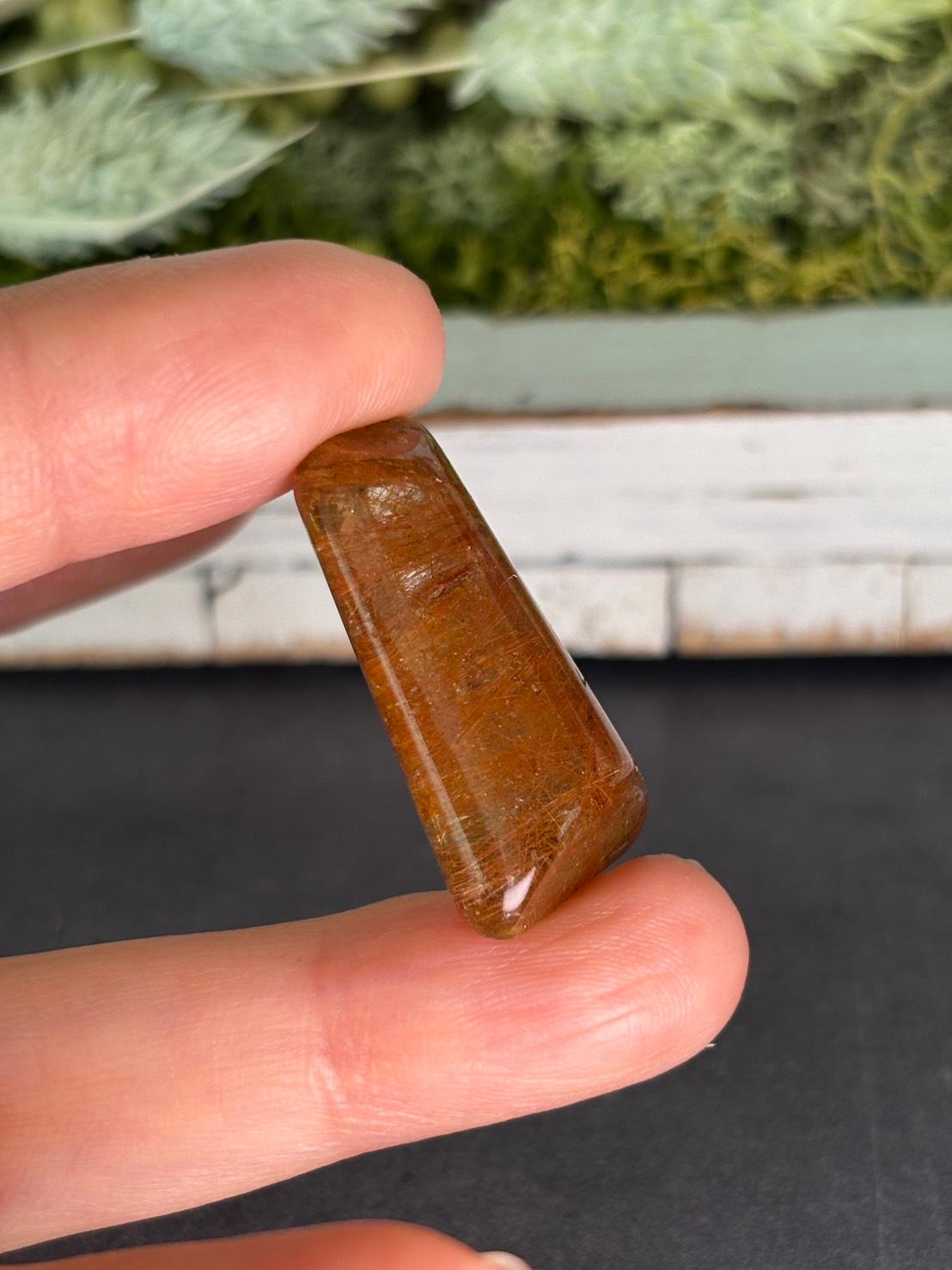 レッドルチル ルース 天然石 |深く静かなレッドルチルの森 | 18枚目