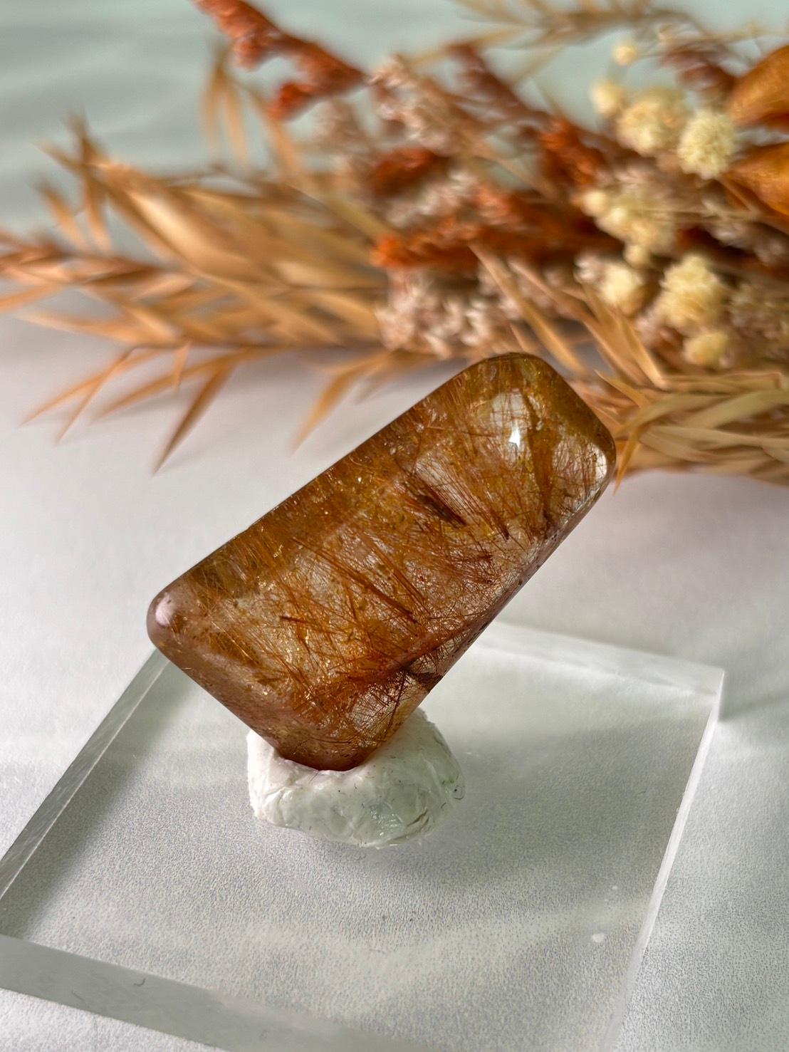 レッドルチル ルース 天然石 |深く静かなレッドルチルの森 | 3枚目