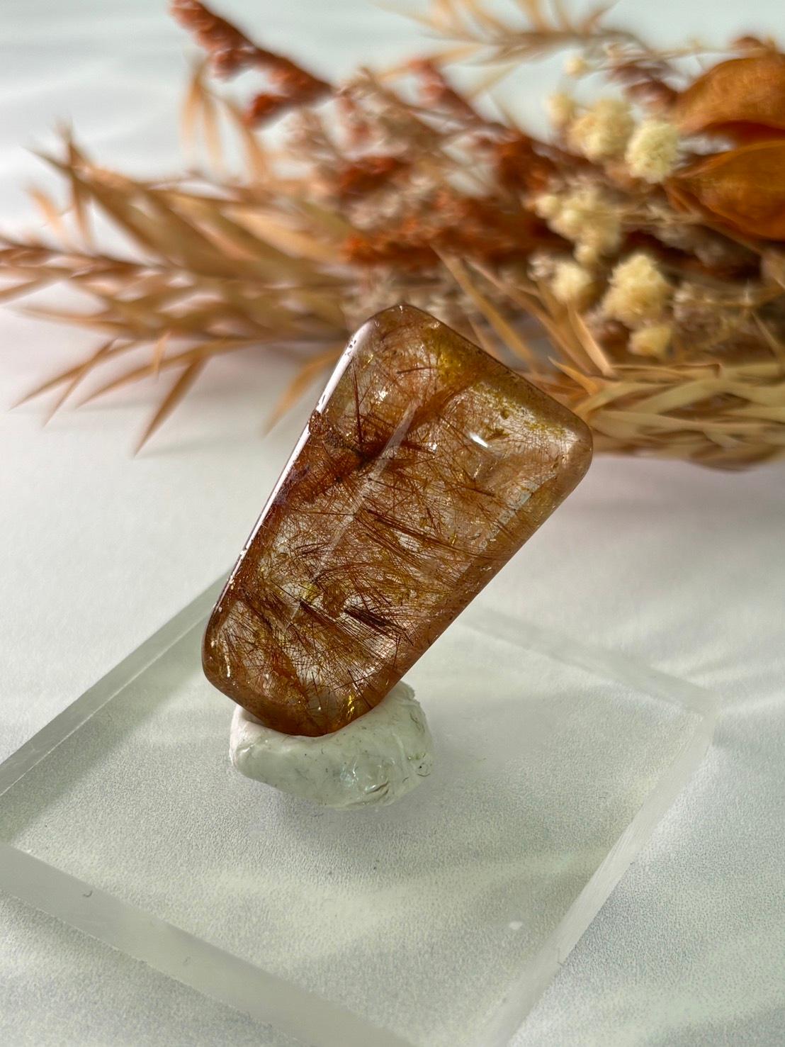 レッドルチル ルース 天然石 |深く静かなレッドルチルの森 | 4枚目