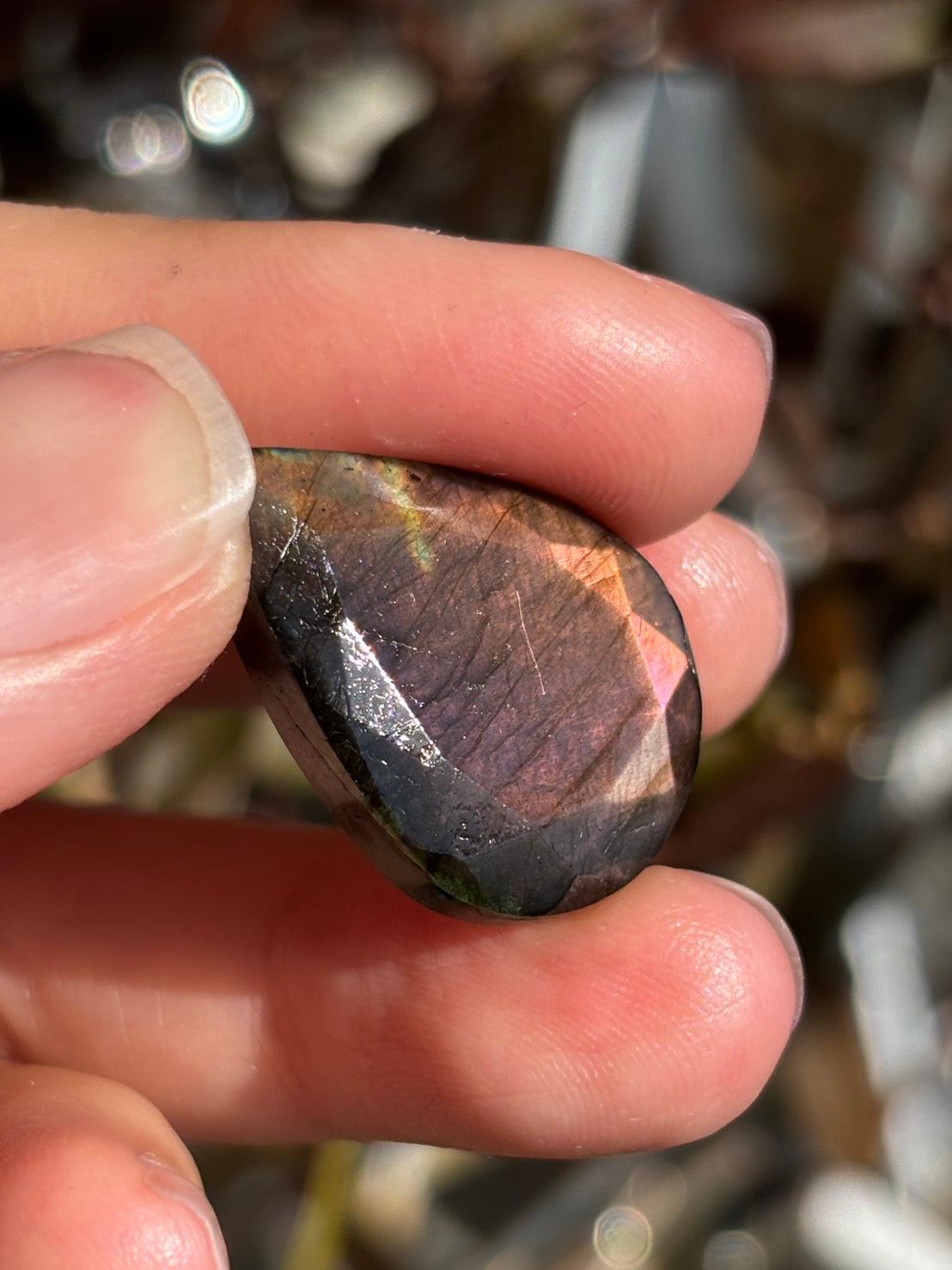 ラブラドライト ルース ドロップ型 カットルース ファセット レッド パープル 91 天然石 | 13枚目