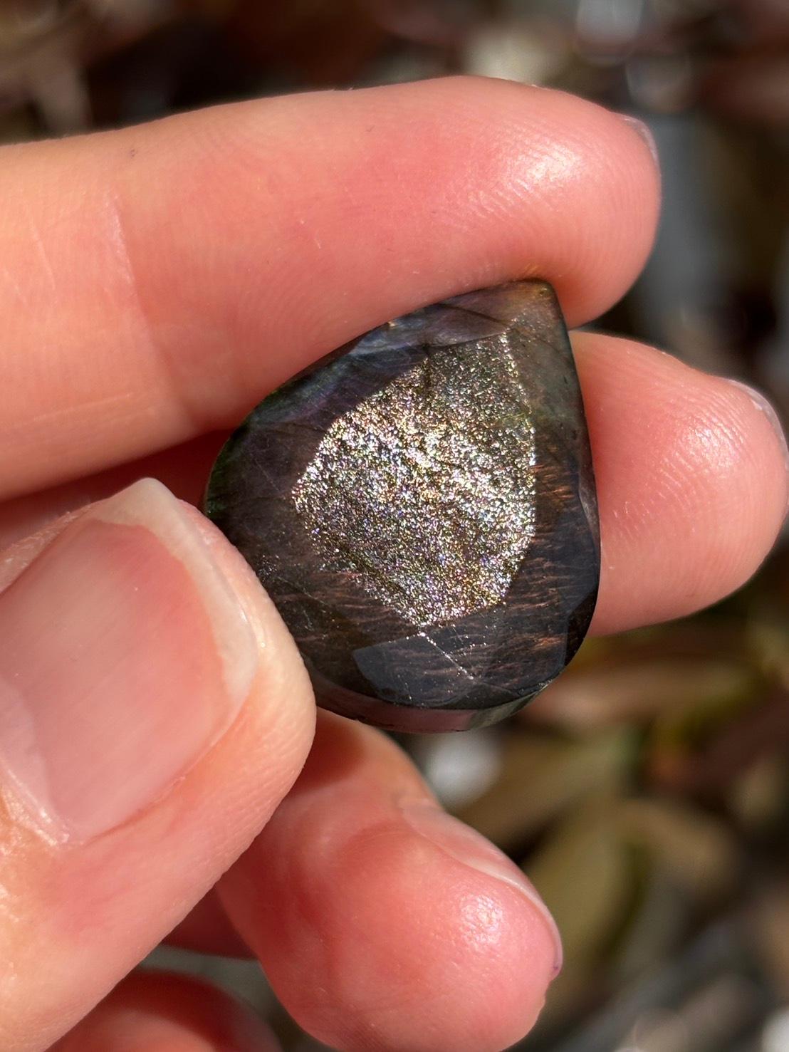 ラブラドライト ルース ドロップ型 カットルース ファセット レッド パープル 91 天然石 | 14枚目