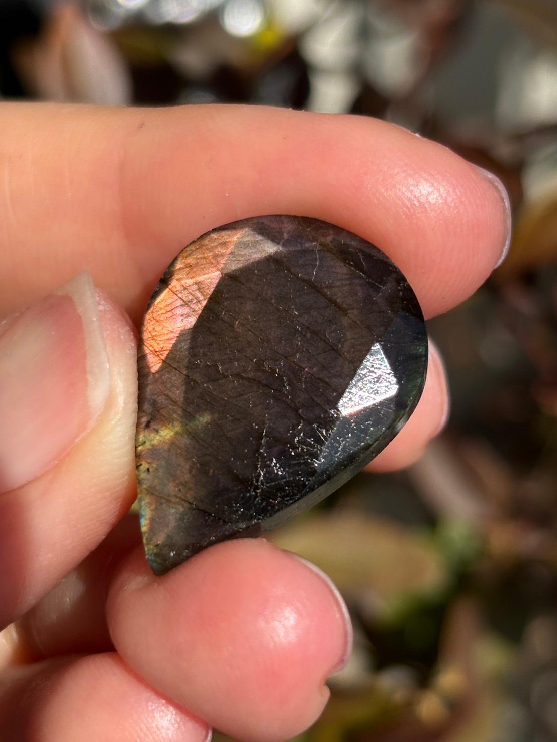 ラブラドライト ルース ドロップ型 カットルース ファセット レッド パープル 91 天然石 | 16枚目