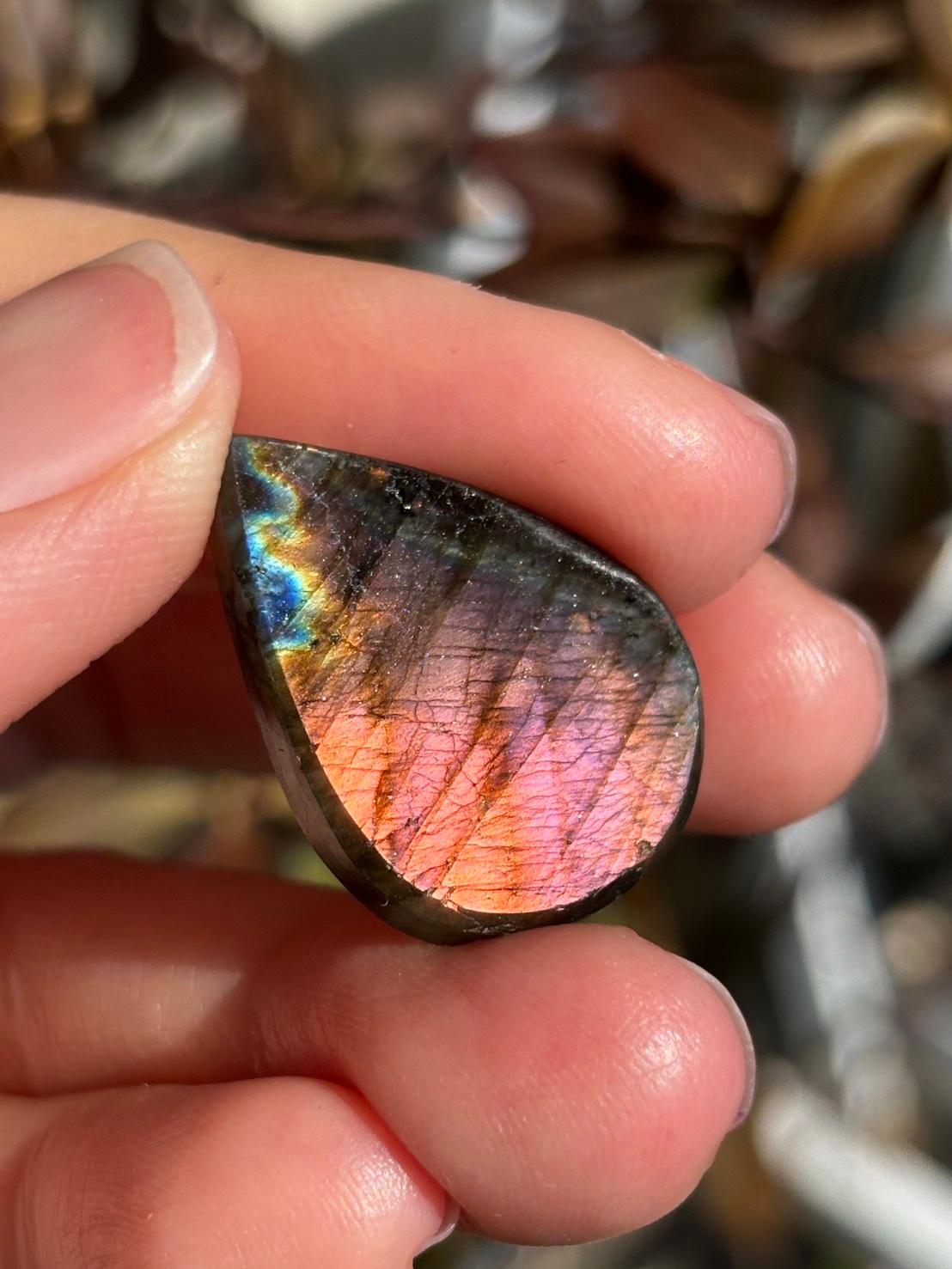 ラブラドライト ルース ドロップ型 カットルース ファセット レッド パープル 91 天然石 | 18枚目