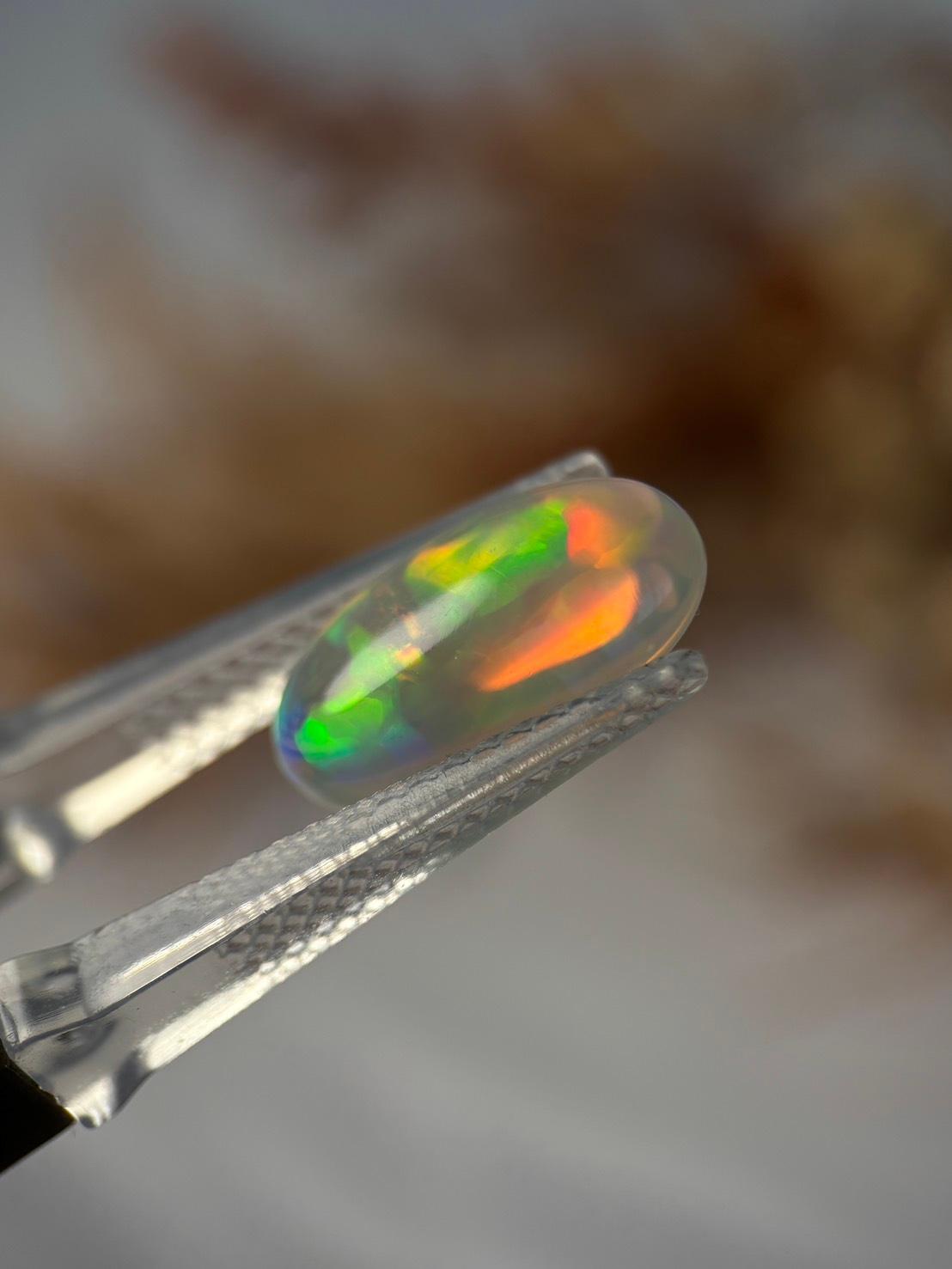 エチオピアンオパール プレシャスオパール オーバル カボション ルース 17 天然石 | 6枚目